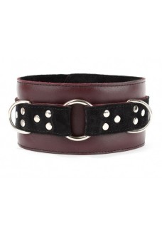 Бордовый ошейник Maroon Collar On The Strap